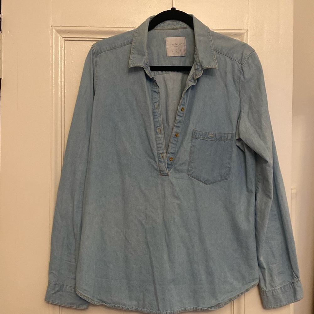 Jeans long sleeve blouse/shirt - Trafaluc/Zara shirt in excellent condition in M